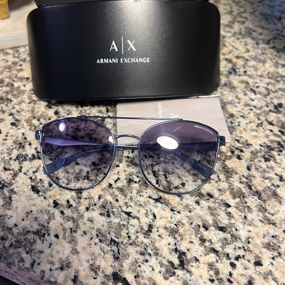 Armani Exchange Stylish Blue Sunglasses